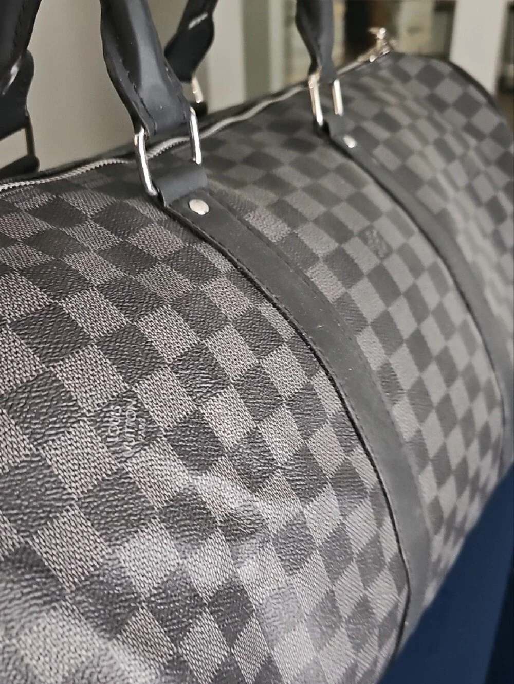N/A stylish checkered